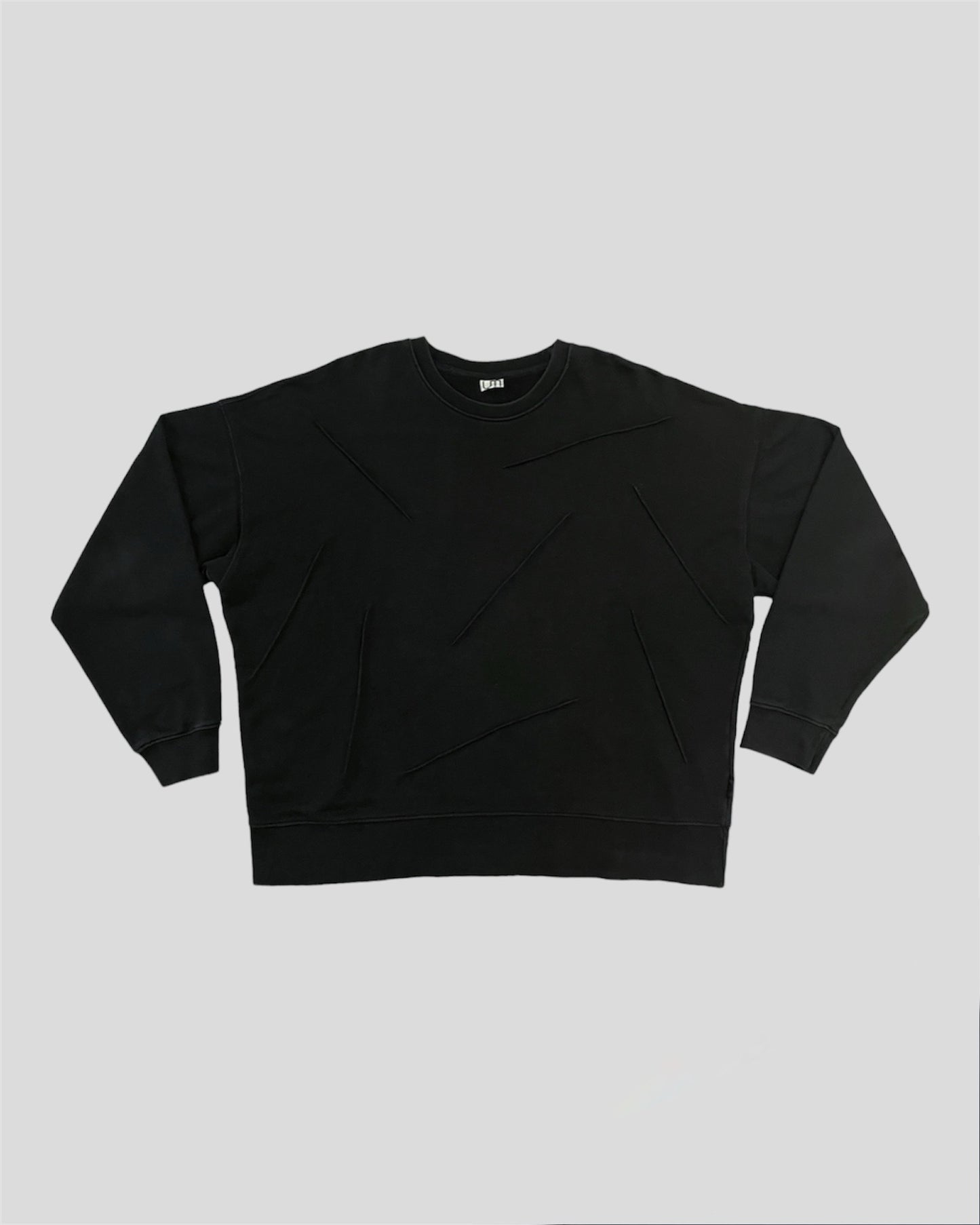 'UTI EXI' LOGO WRINKLE SWEATER BLACK