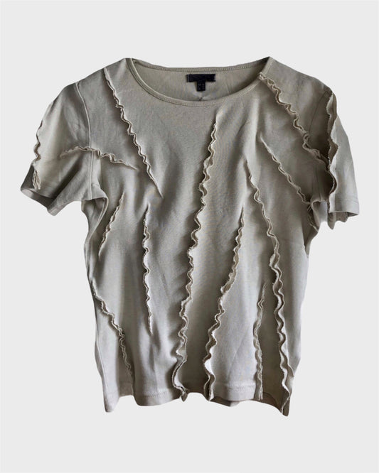 SCALLOPED T-SHIRT